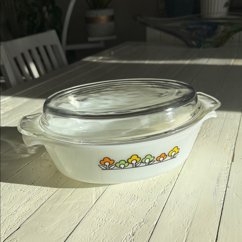 Floral Pattern Glass Baking Dish with Lid